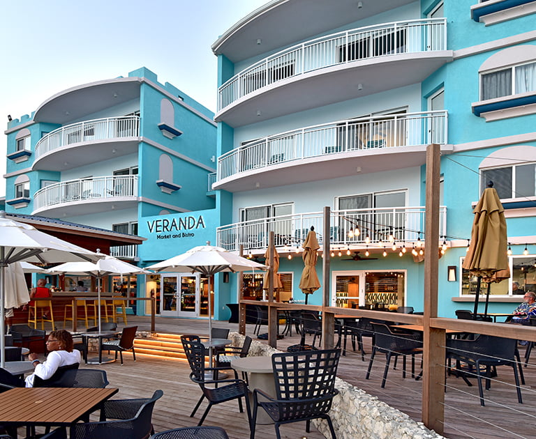 Veranda Market & Bistro